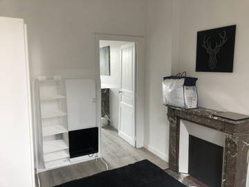 Wohngemeinschaft Reims 664186-8