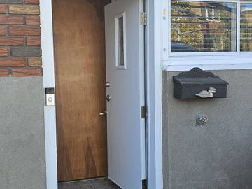 Colocation à louer à Montréal - photo 8 : entrée-8