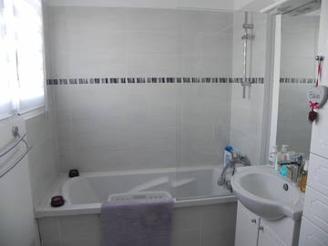 Colocation à louer à Montesson - salle de bain-4