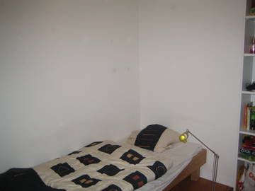 Chambre chez l'habitant à louer à Veyrier - photo 3 : chambre-3