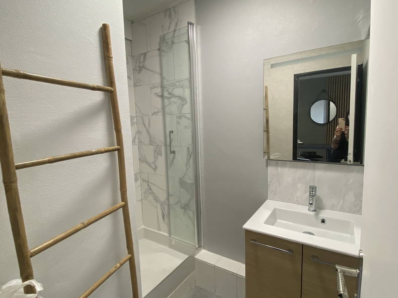 Kolokation Caen 651173-4