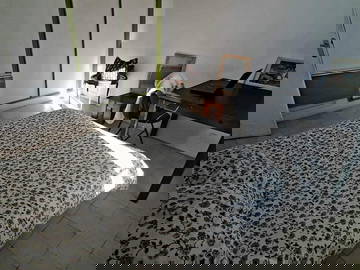 Homestay Marseille 663125-1