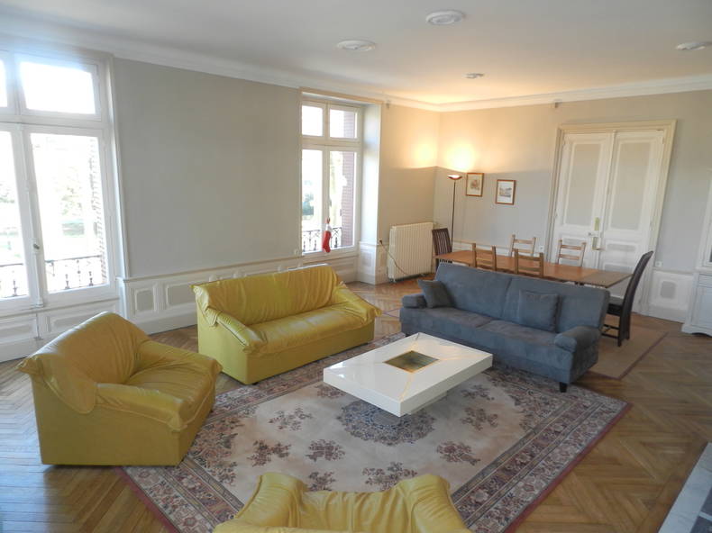 Kolokation Mazamet 198424-4