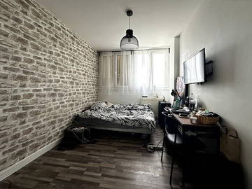 Colocation à louer à Vénissieux - photo 3 : chambre-3