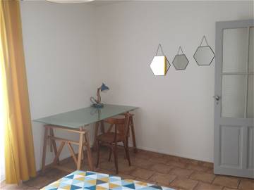 Roomlala | Chambre Nimes Hoche / Centre Ville