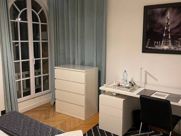 Kolokation Orsay 101360-4