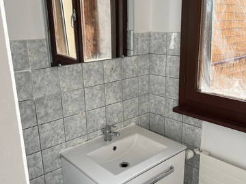 Chambre chez l'habitant à louer à Leytron - photo 17 : salle de bain-17