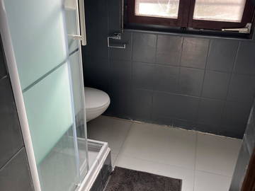 Colocation à louer à Leytron - photo 7 : salle de bain-7