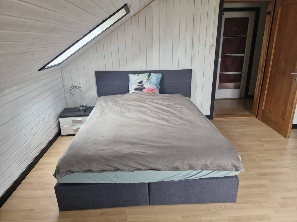 Colocation Gampelen 660110-1