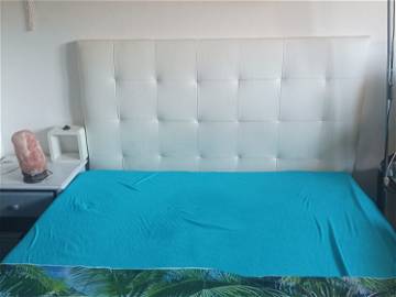 Roomlala | CHAMBRE POUR 1 FEMME VU SUR MER DE BALCON et  DE LA CUISINE