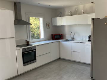 Chambre chez l'habitant à louer à Cuges-Les-Pins - photo 2 : autre pièce-2