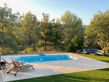 Chambre chez l'habitant à louer à Cuges-Les-Pins - photo 4 : piscine-4