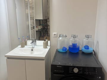 Camera presso l'ospite à louer à Drancy - Bagno-5