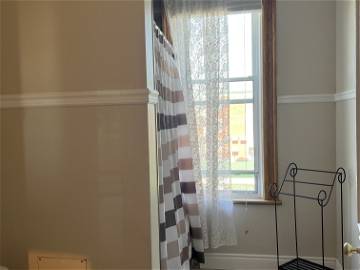 Shared Accommodation Saint-Hyacinthe 281130-10