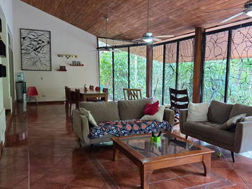 Guest room for rent in Guanacaste Province - photo 21: Living room-21