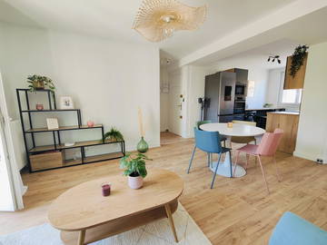 Roomlala | Private room in Villefranche in shared accommodation