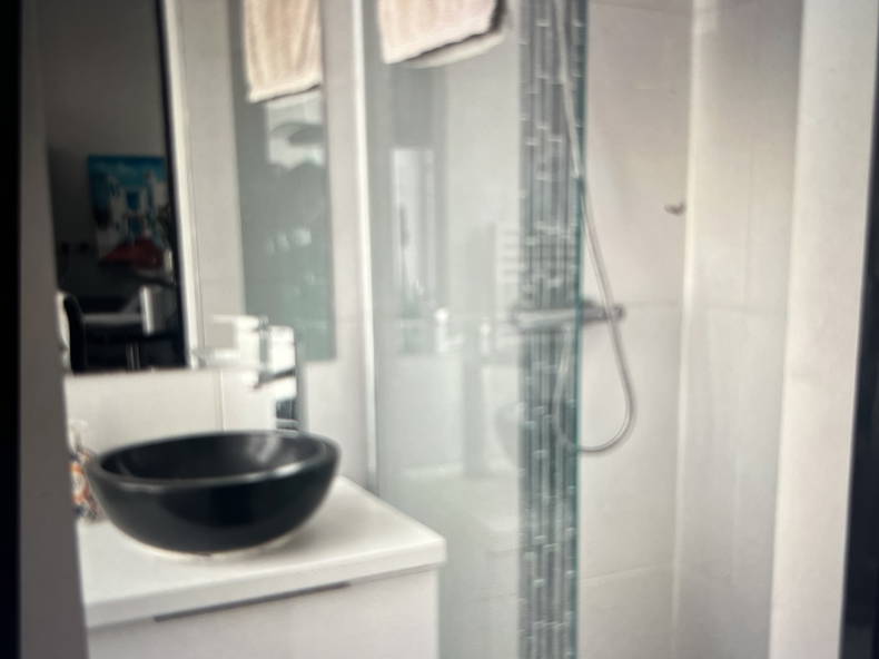 Kolokation Paris 561510-1