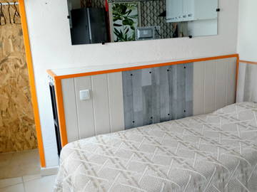 Homestay for rent in La Chapelle-Saint-Laurent - photo 6: Bedroom-6