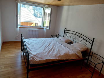 Chambre chez l'habitant à louer à Finhaut - photo 1 : chambre-1