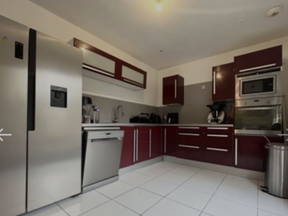 HABITACIÓN PRIVADA EN UNA CASA GRANDE Y TRANQUILA CERCA DE PARÍS