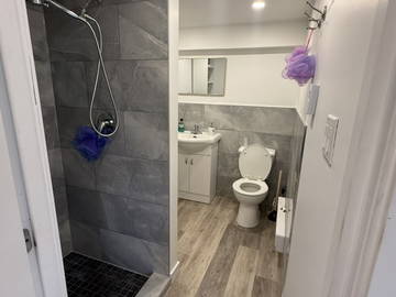 Coliving à louer à Longueuil - photo 2 : salle de bain-2