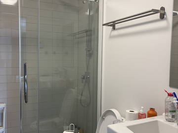 Wohngemeinschaft Montréal 663563-3