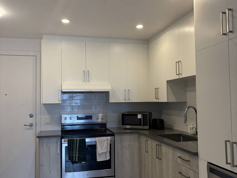 Kolokation Montréal 663563-4