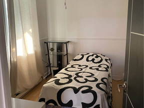 Chambre/Room 3 - Grand Boulevard (Longueuil)