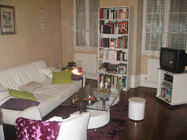 Homestay Moulins 75250