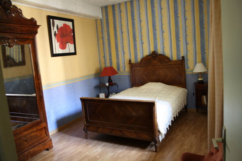 Homestay Nuits-Saint-Georges 81859