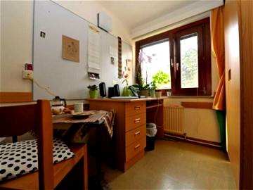 Roomlala | Chambre Simple Dans Un Appartement Partagé à Vienne
