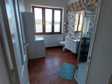 Colocation à louer à Huy - photo 9 : salle de bain-9
