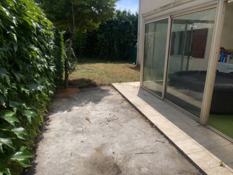 Colocação Villenave-d'Ornon 267378-4