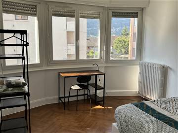 Chambre À Louer Ambilly 397222