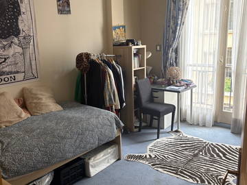 Homestay for rent in Paris - photo 1 : Bedroom-1