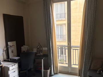 Homestay for rent in Paris - photo 5 : Other room-5