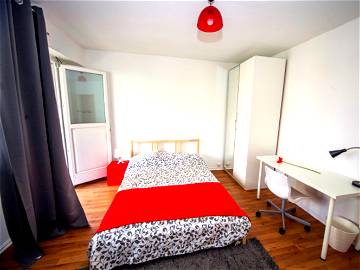 Roomlala | Chambre Spacieuse Et Lumineuse – 15m² - ST14