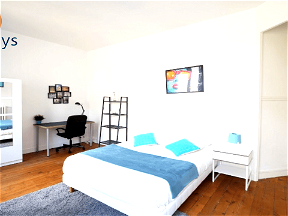 Spacious And Bright Room – 18m² - BO13