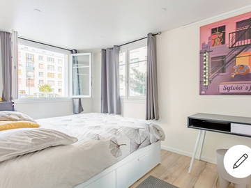 Roomlala | Chambre spacieuse proche bords de marne