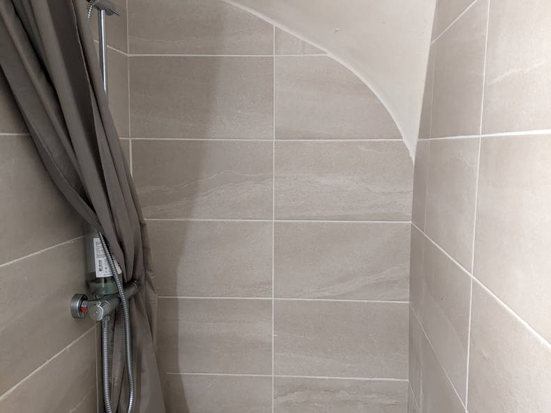 Entire Home Joyeuse 496546-2