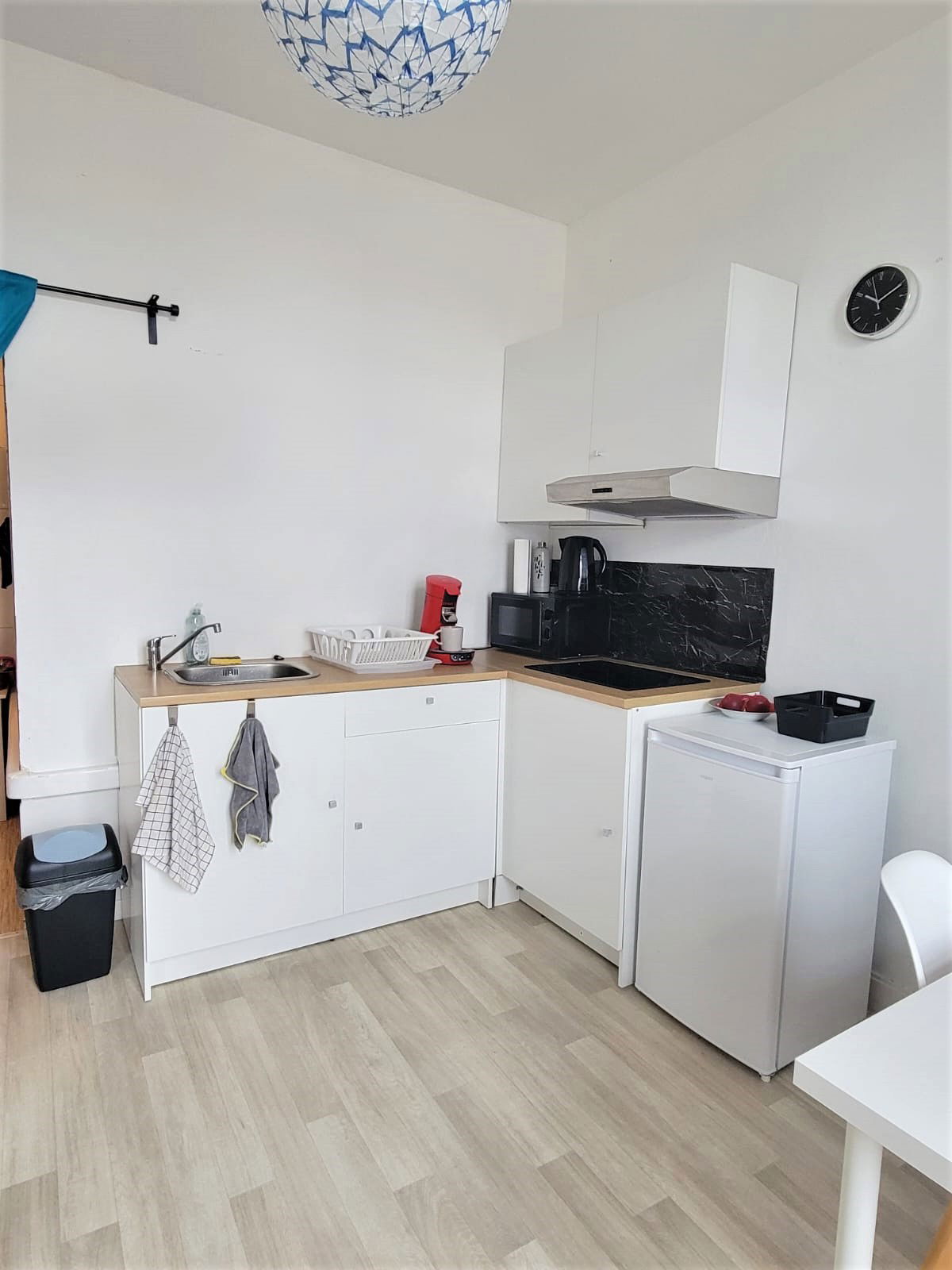 Itsenäinen Studio Charleroi 265497