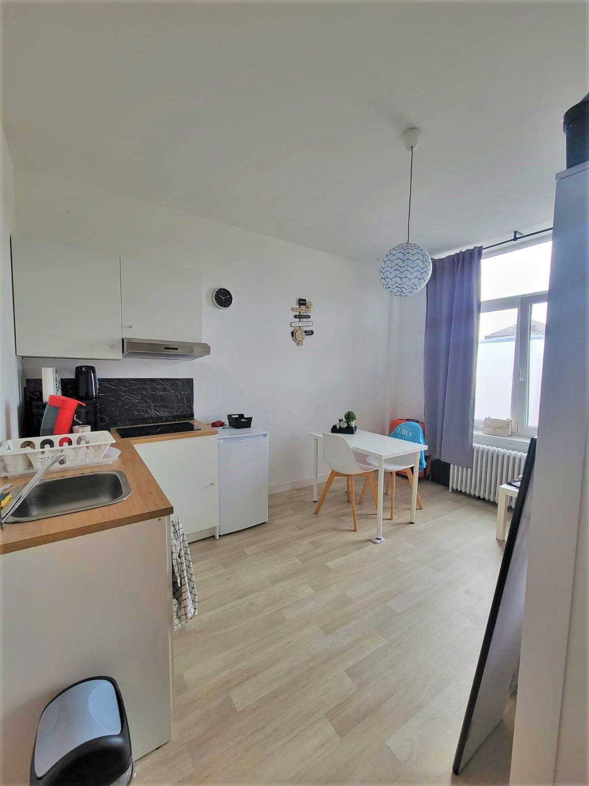 Itsenäinen Studio Charleroi 265497