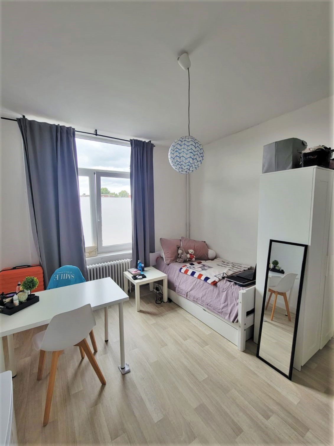Itsenäinen Studio Charleroi 265497