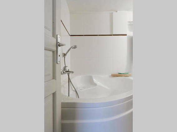 Homestay Noisy-le-Grand 231601-2