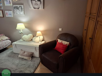 Chambre chez l'habitant à louer à Saint-Nazaire-De-Pézan - photo 2 : chambre-2