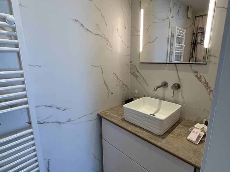 Chambre Chez L'habitant Pierrevert 424822-4