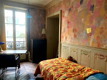 Private Room Paris 51944-2