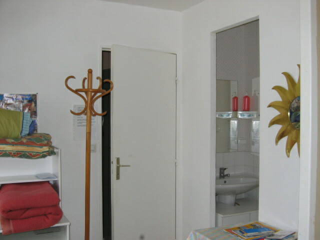 Gastgezin Rennes 83933-3