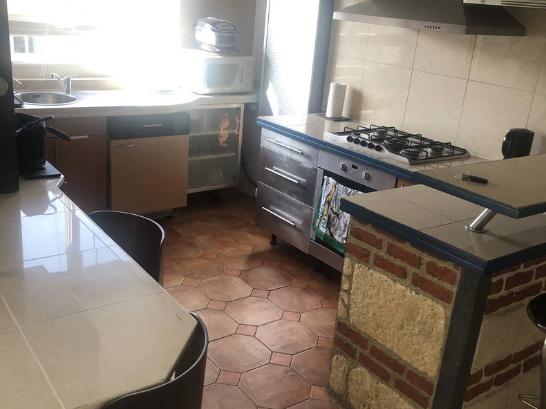 Kolokacja Toulouse 398834-5