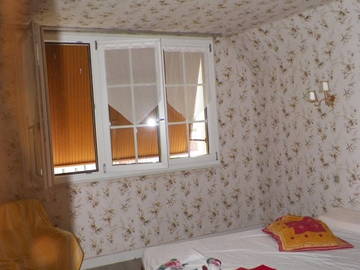 Chambre À Louer Eyrein 46125